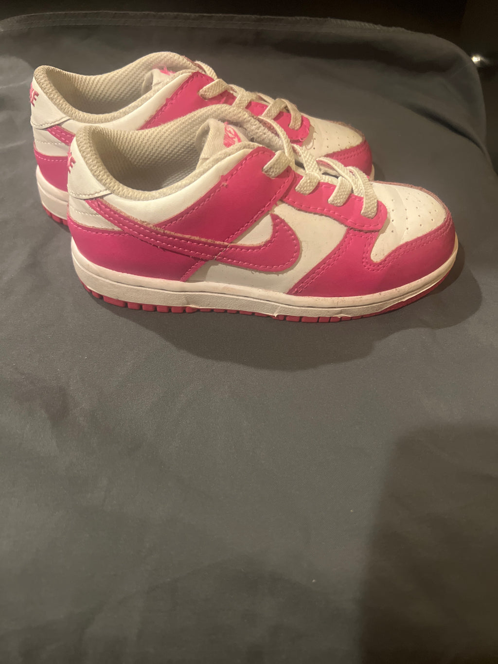 Nike girls low dunk