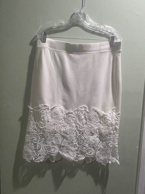 Vintage Haute Monde Lace Skirt – Plus Size 1XL