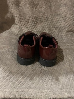 OshKosh B'gosh Etta girls shoes